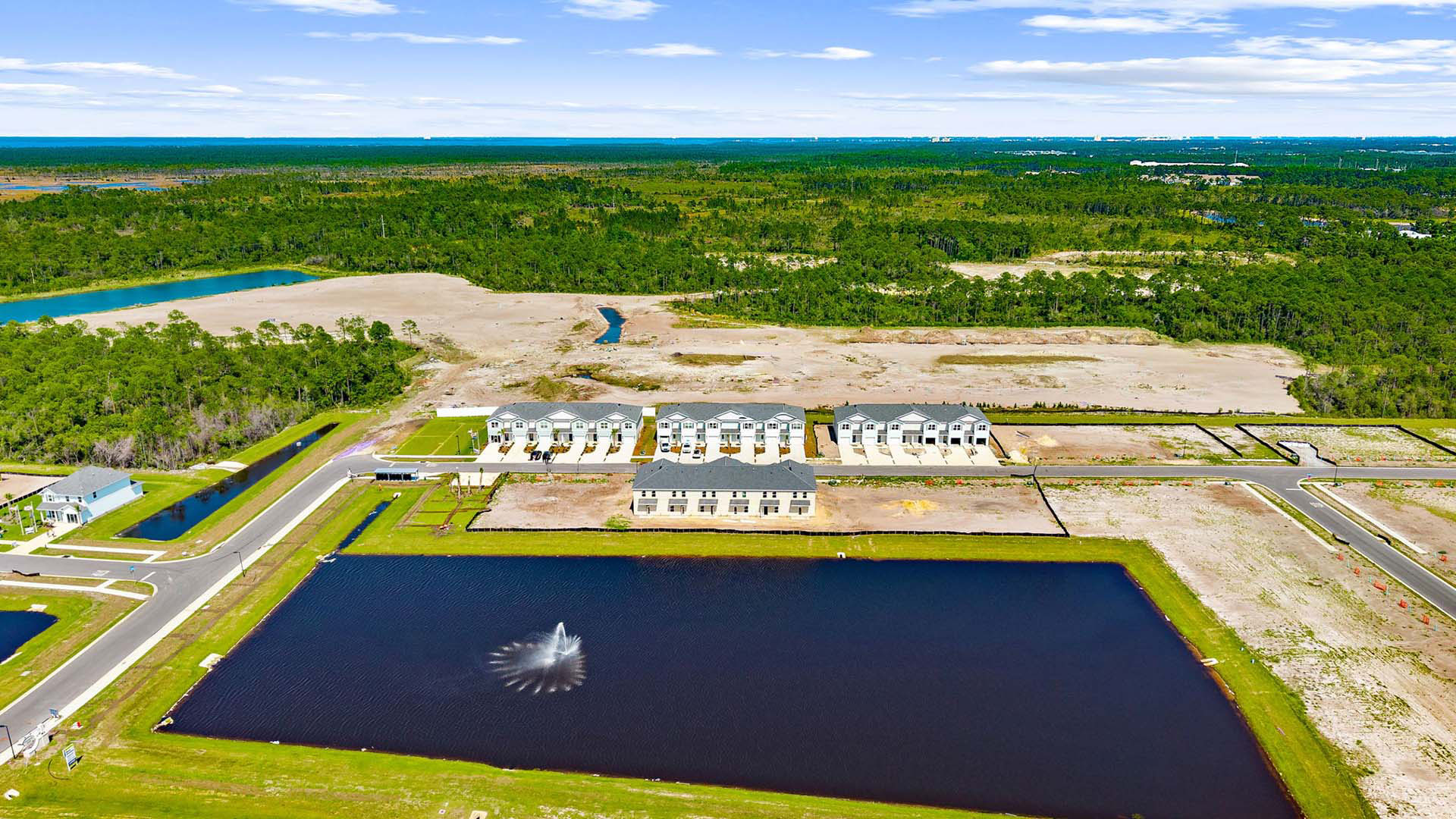 Aerial view of Colonial East Townhomes