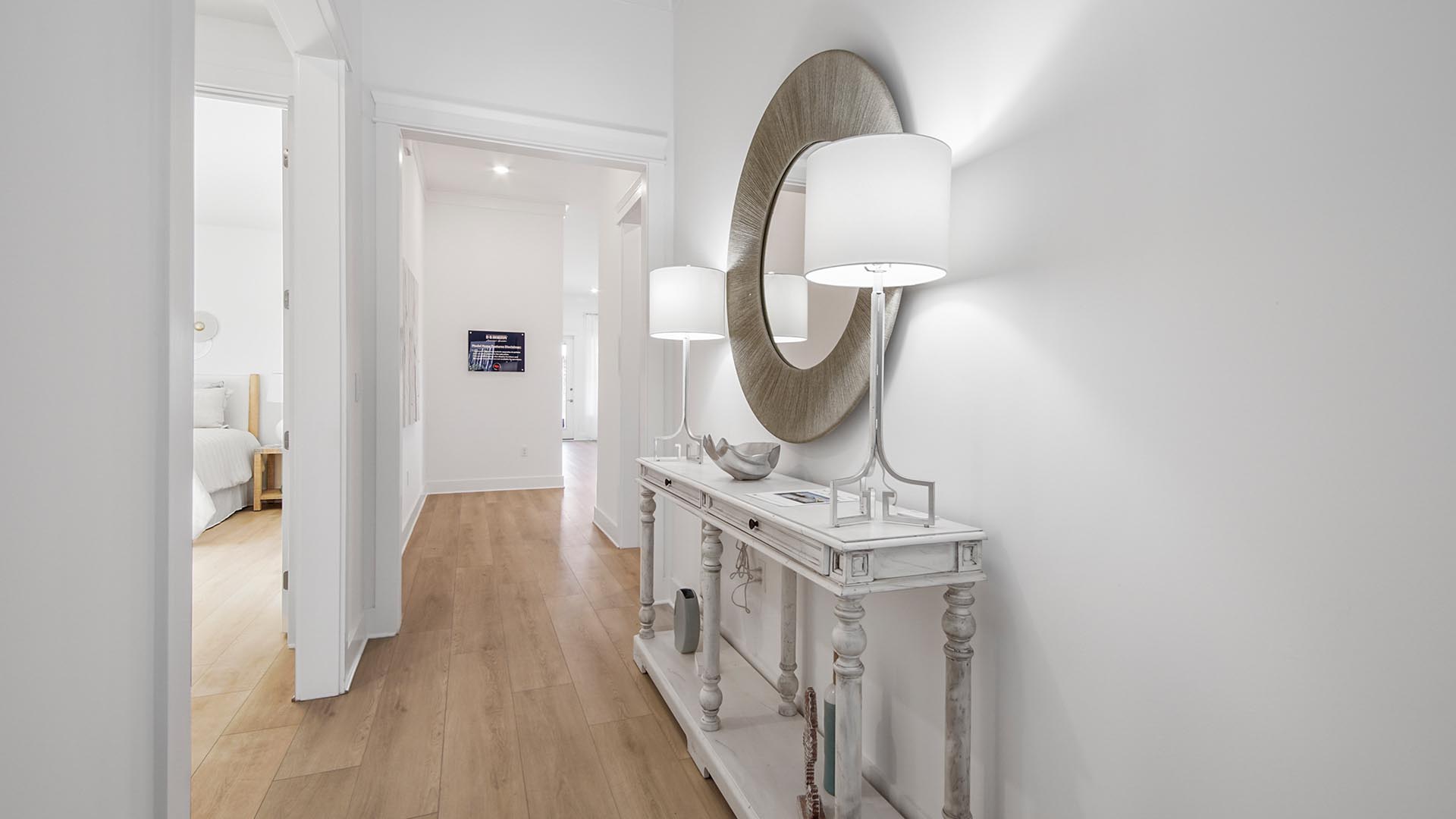 The entry hall of the Jubilee features a bright entry with EVP flooring