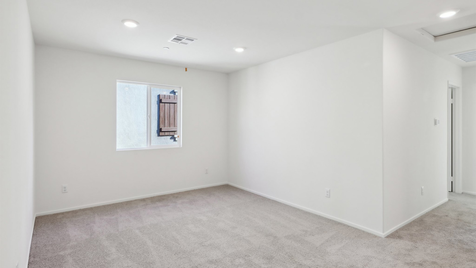 Oversized loft with carpet