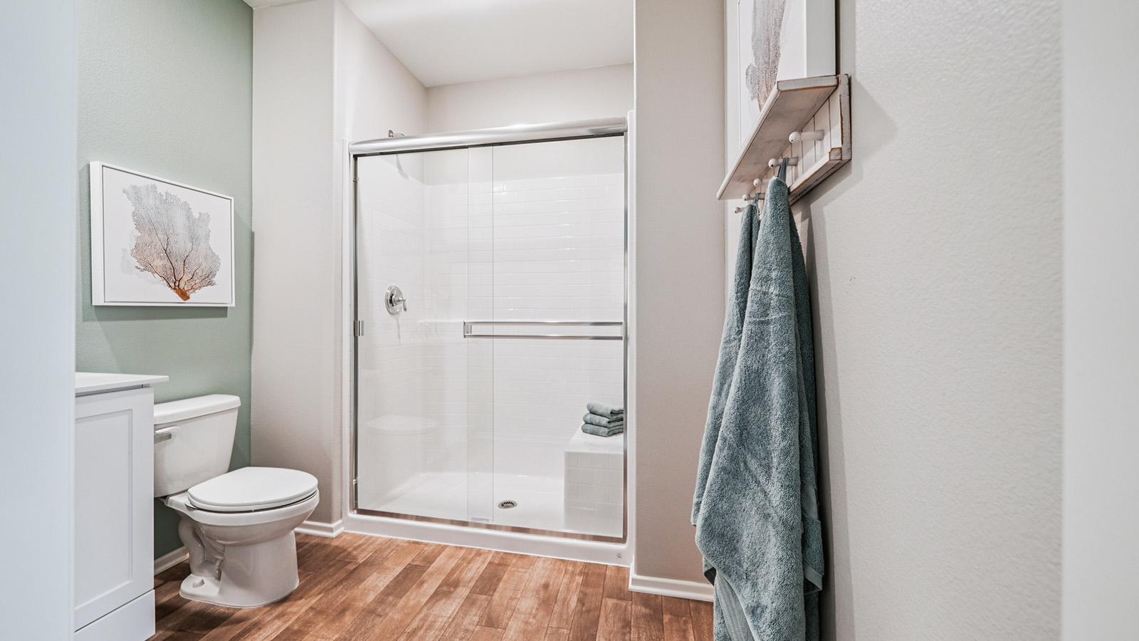 Secondary bathroom