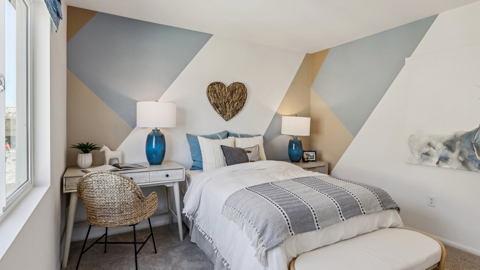 Secondary bedroom with full bed