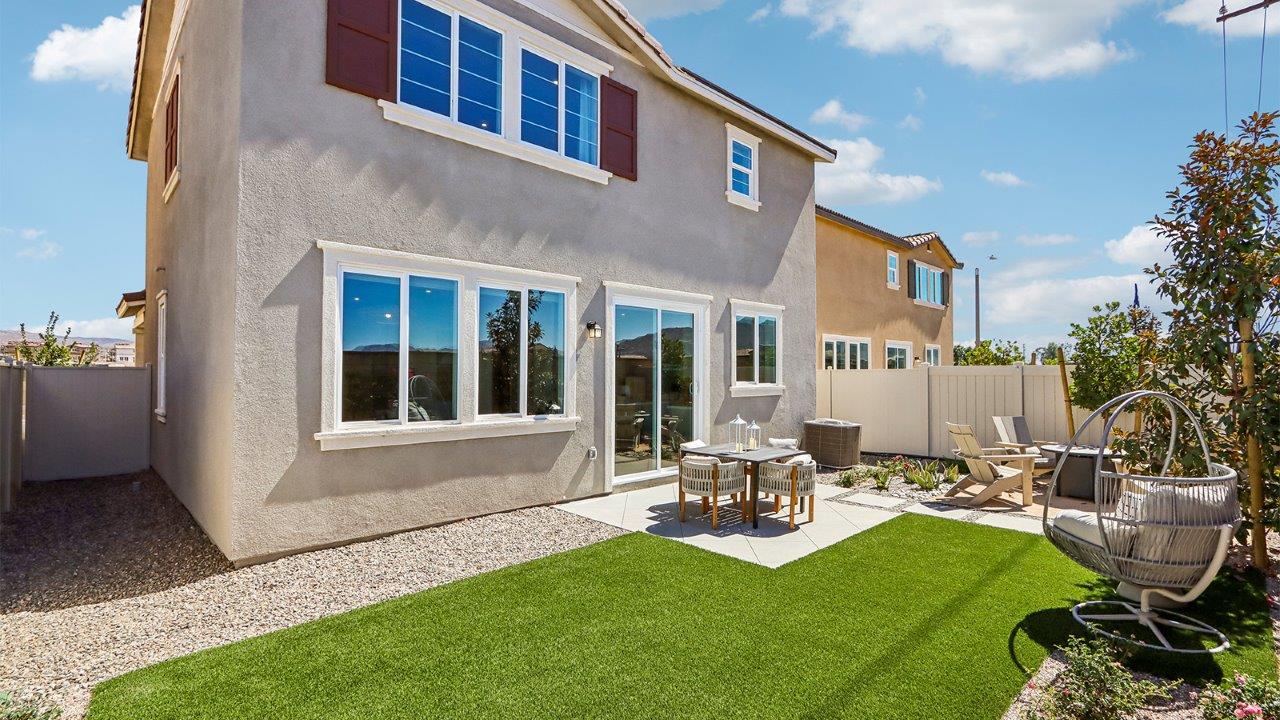 Spacious backyard
