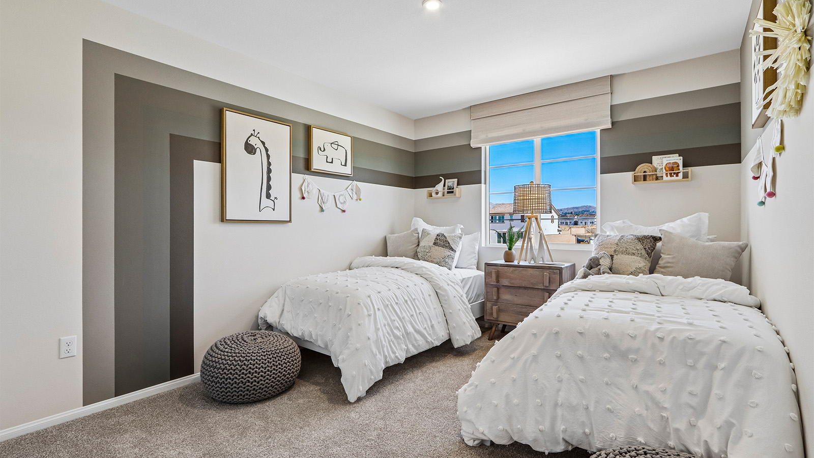 Secondary bedroom
