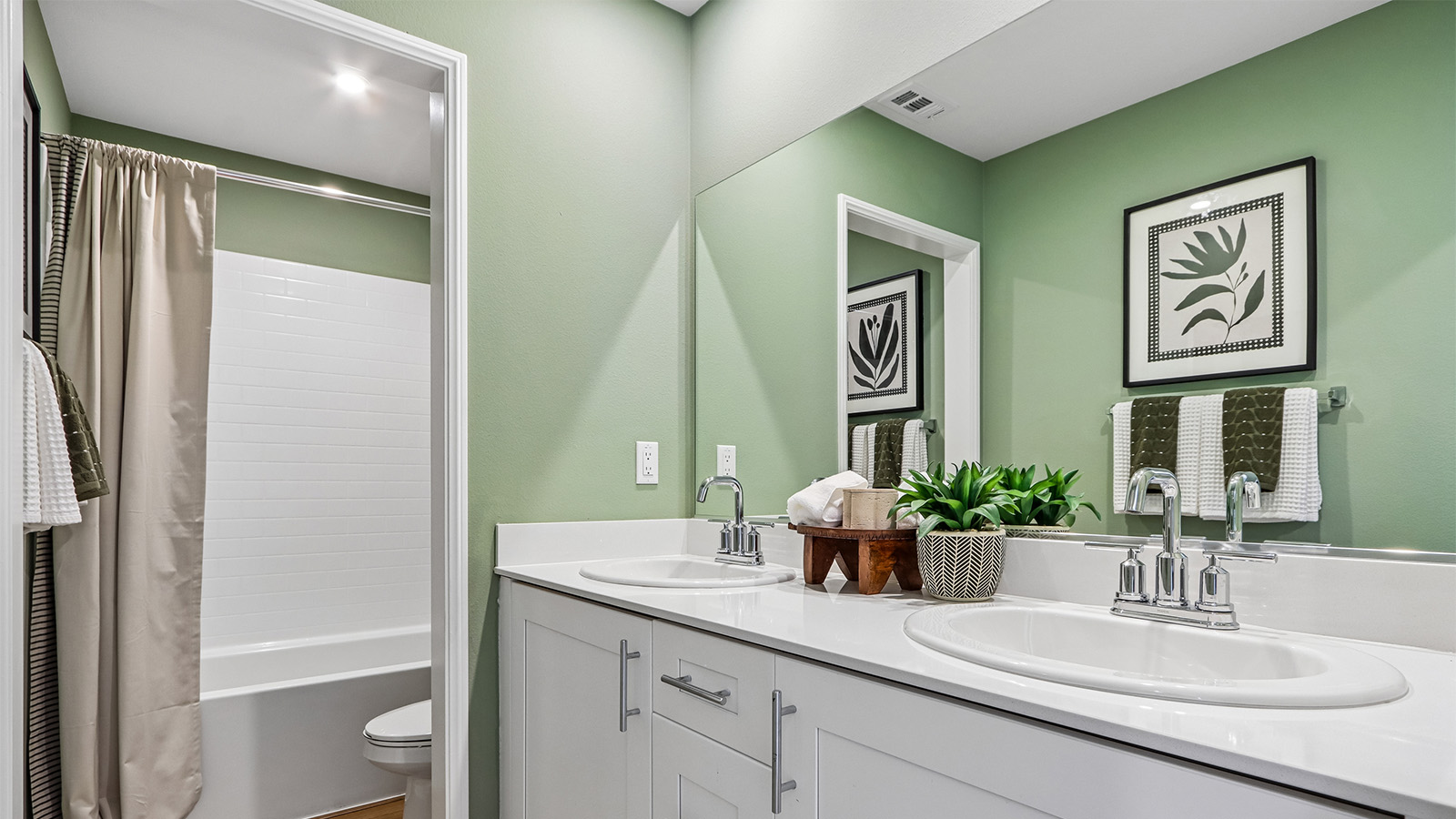 Secondary bathroom