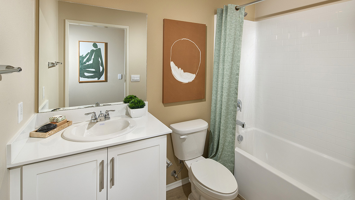 bathroom with tub shower