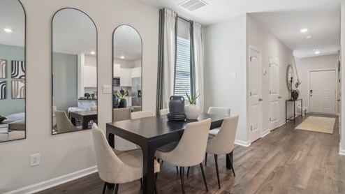 Breakfast area with possible sitting up to 6 people