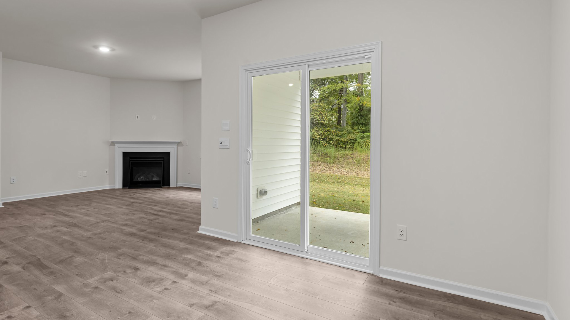 Dining area with revwood flooring