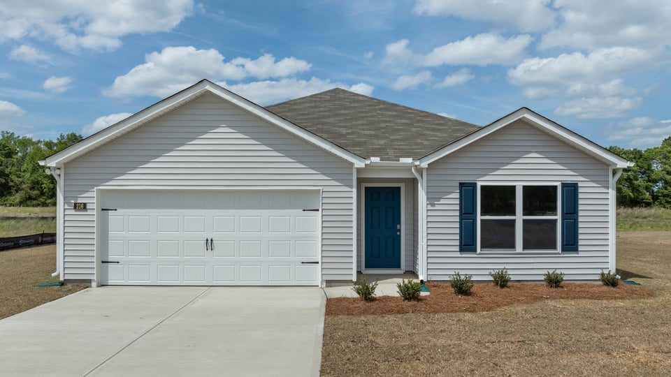* Photos are not of actual home or interior features and are representative of floor plan only. *