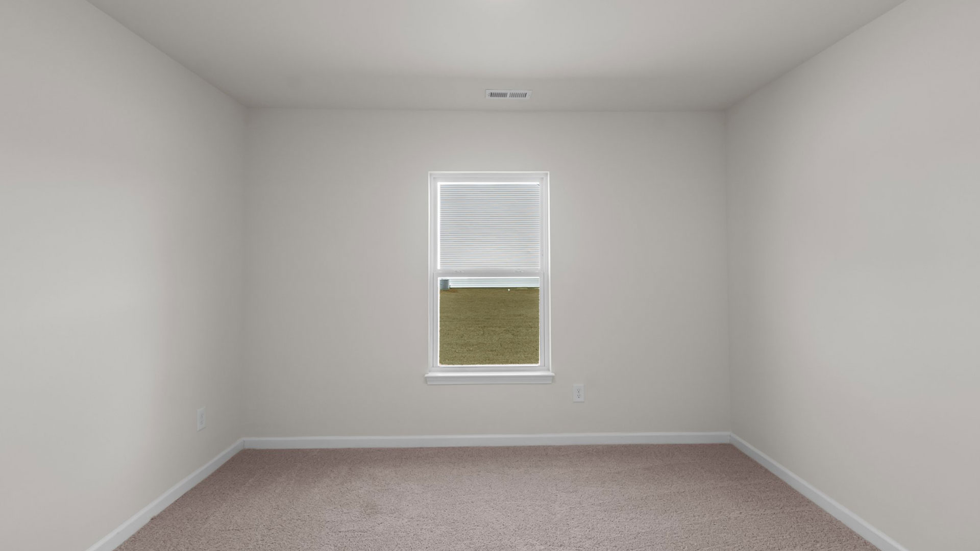 bedroom with carpet lfooring