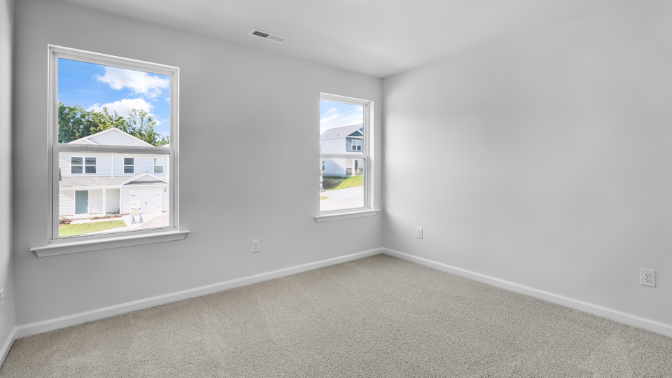 Bedroom with carpet