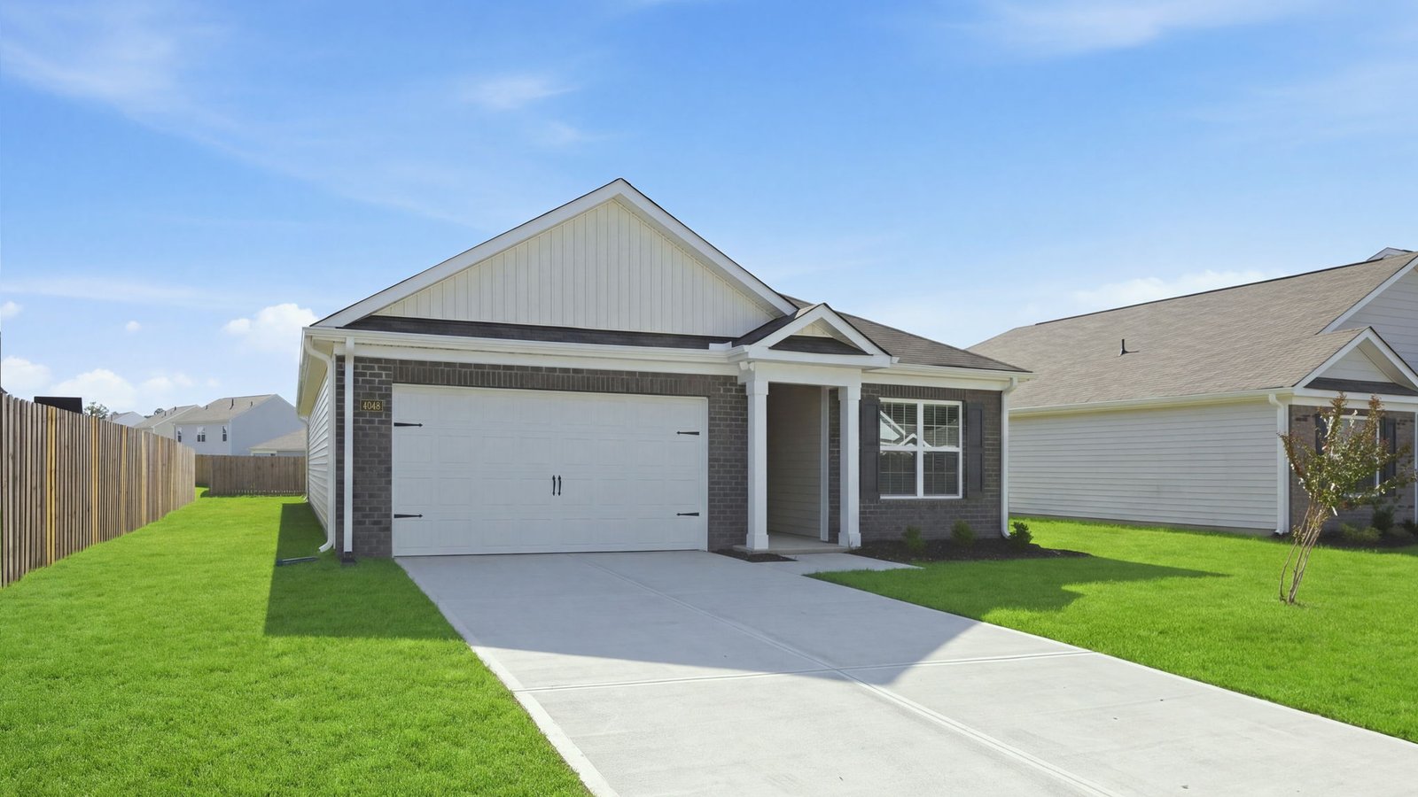 front view of home and driveway
