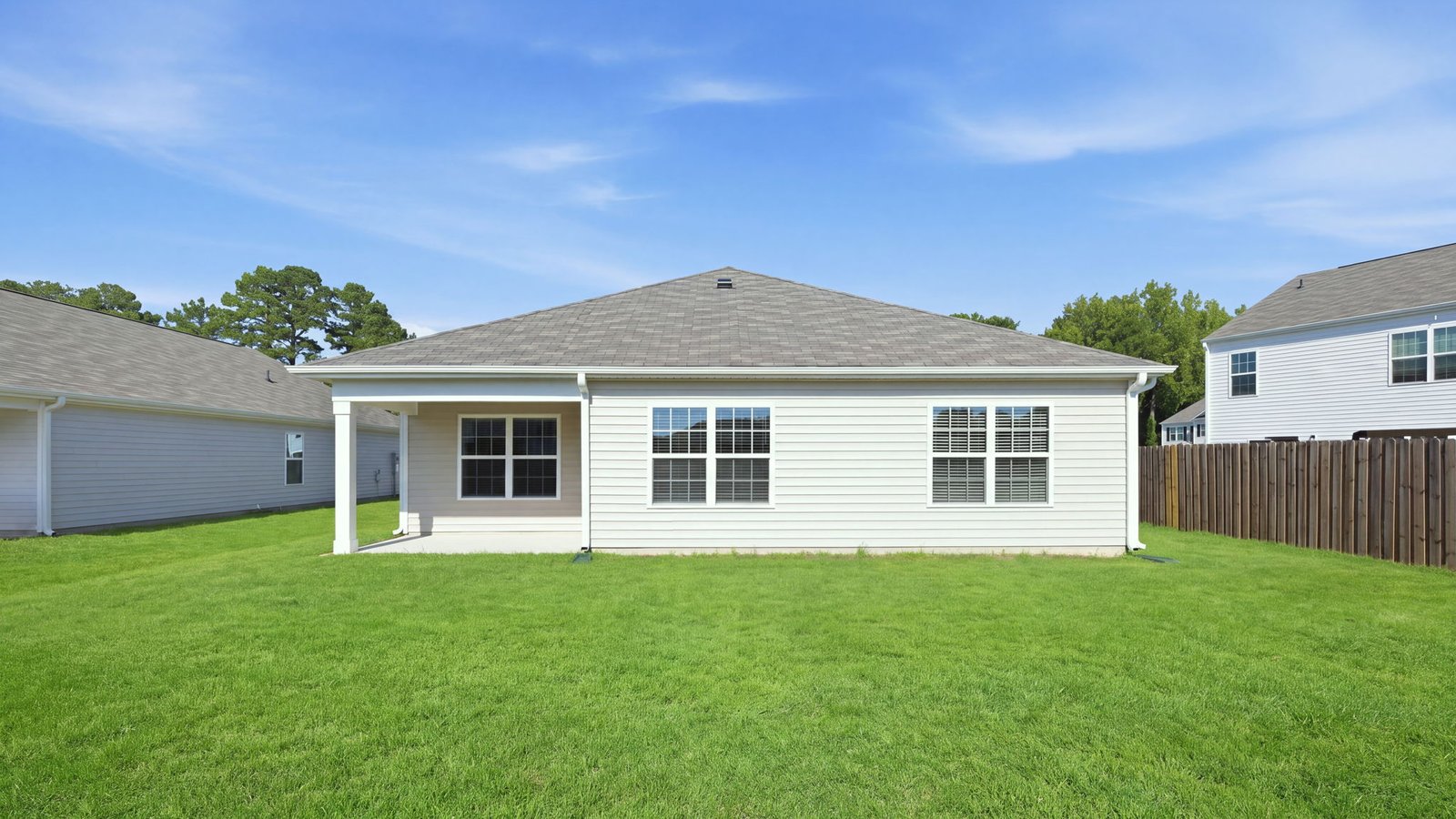 rear view of home and lot