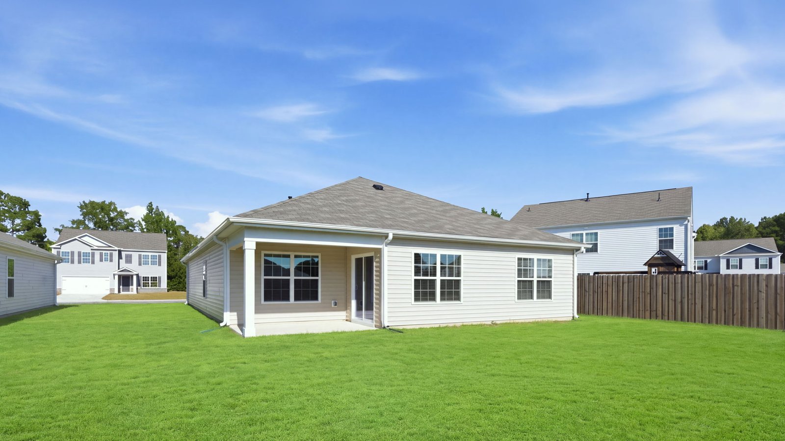 rear view with covered front porch