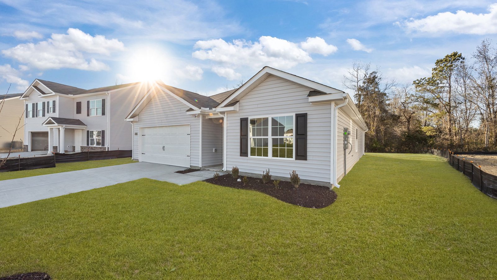 * Photos are not of actual home or interior features and are representative of floor plan only. *