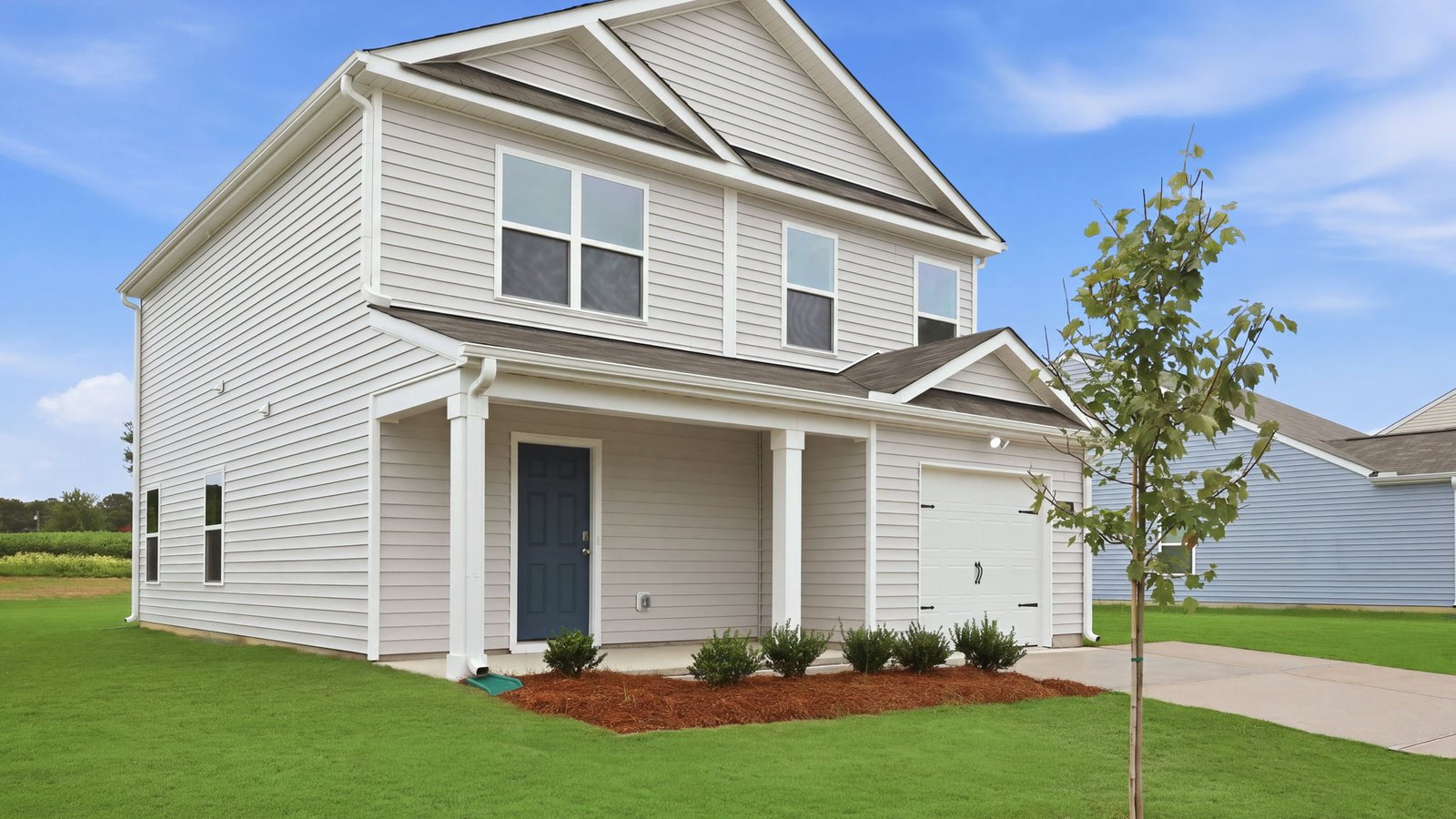 exterior of the home with gargage