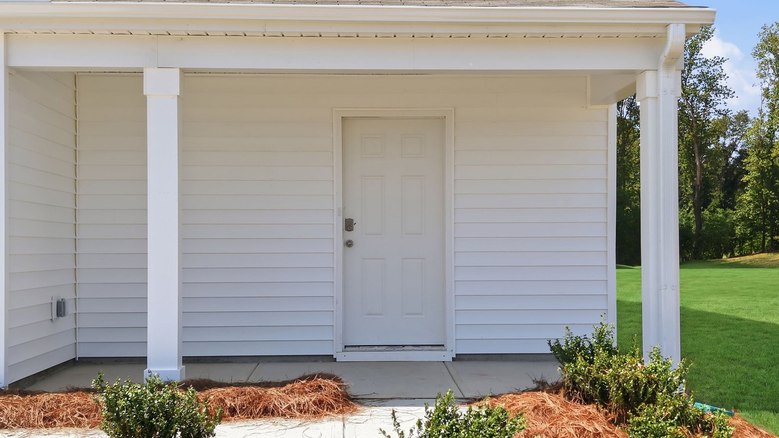 front porch covered of home
