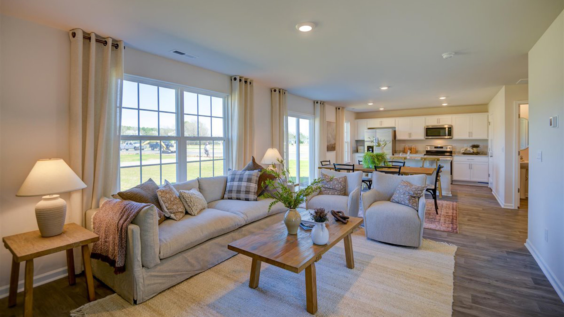 open floorplan living room and kitchen