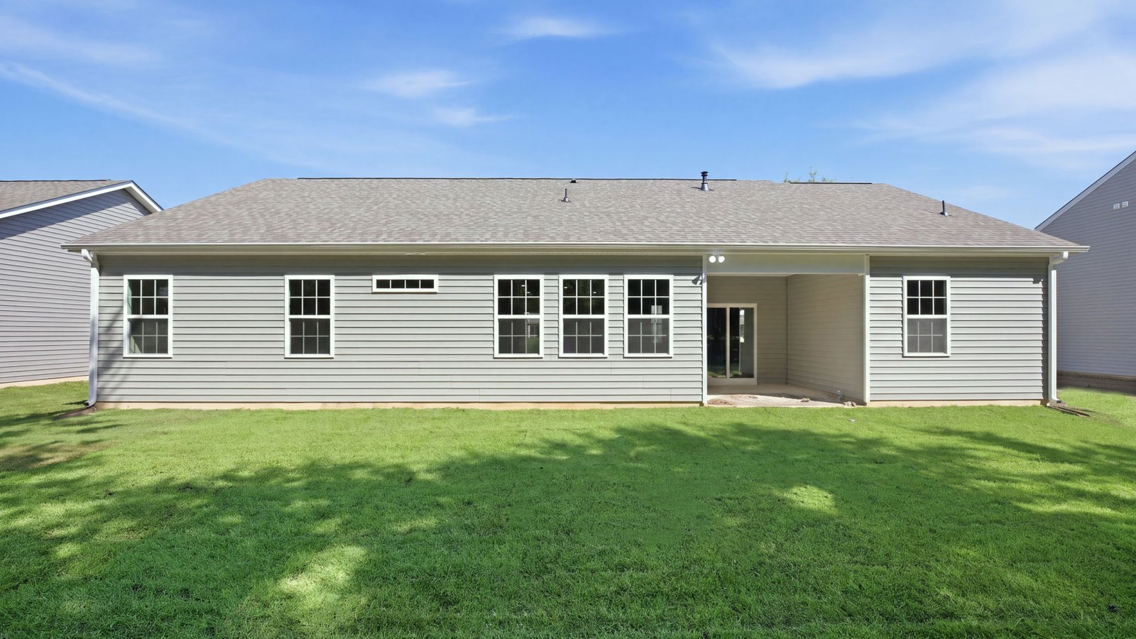 rear view of home and back yard
