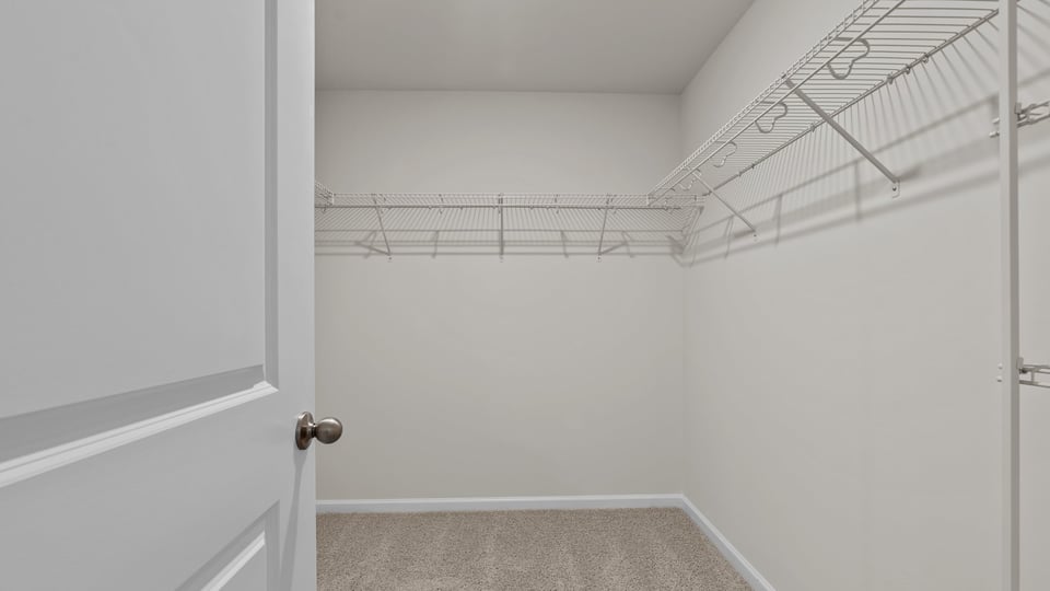 Walk-in closet