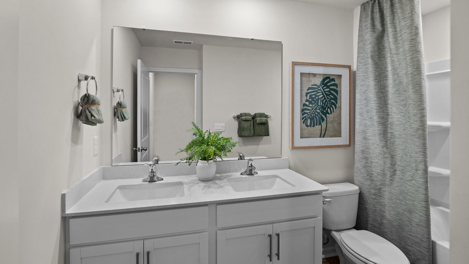 Bathroom with quartz