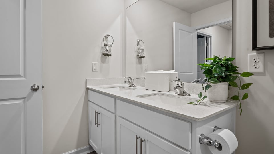 secondary bathroom