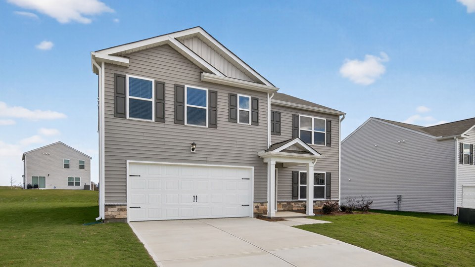 * Photos are not of actual home or interior features and are representative of floor plan only. *