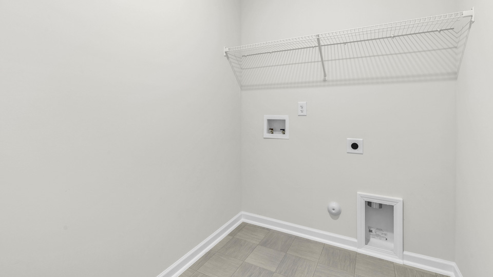 Laundry room with wire shelving