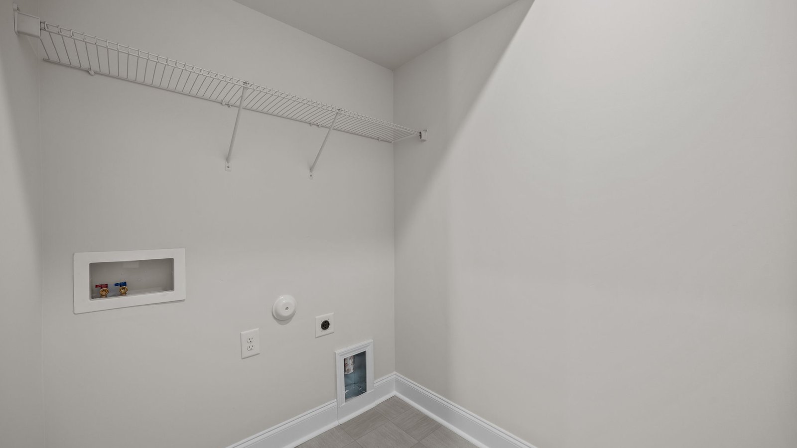 Laundry room with wire shelving