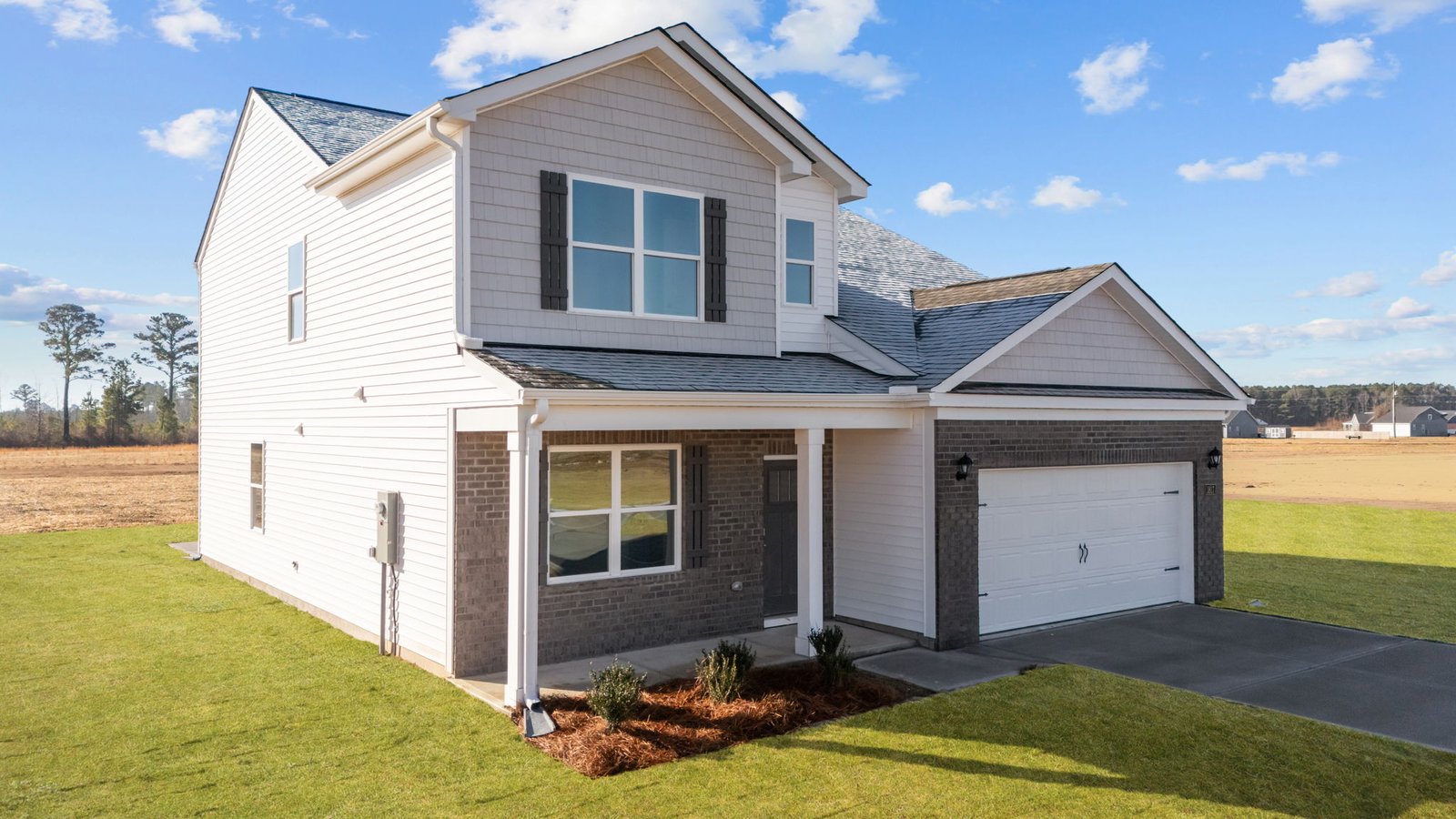 * Photos are not of actual home or interior features and are representative of floor plan only. *