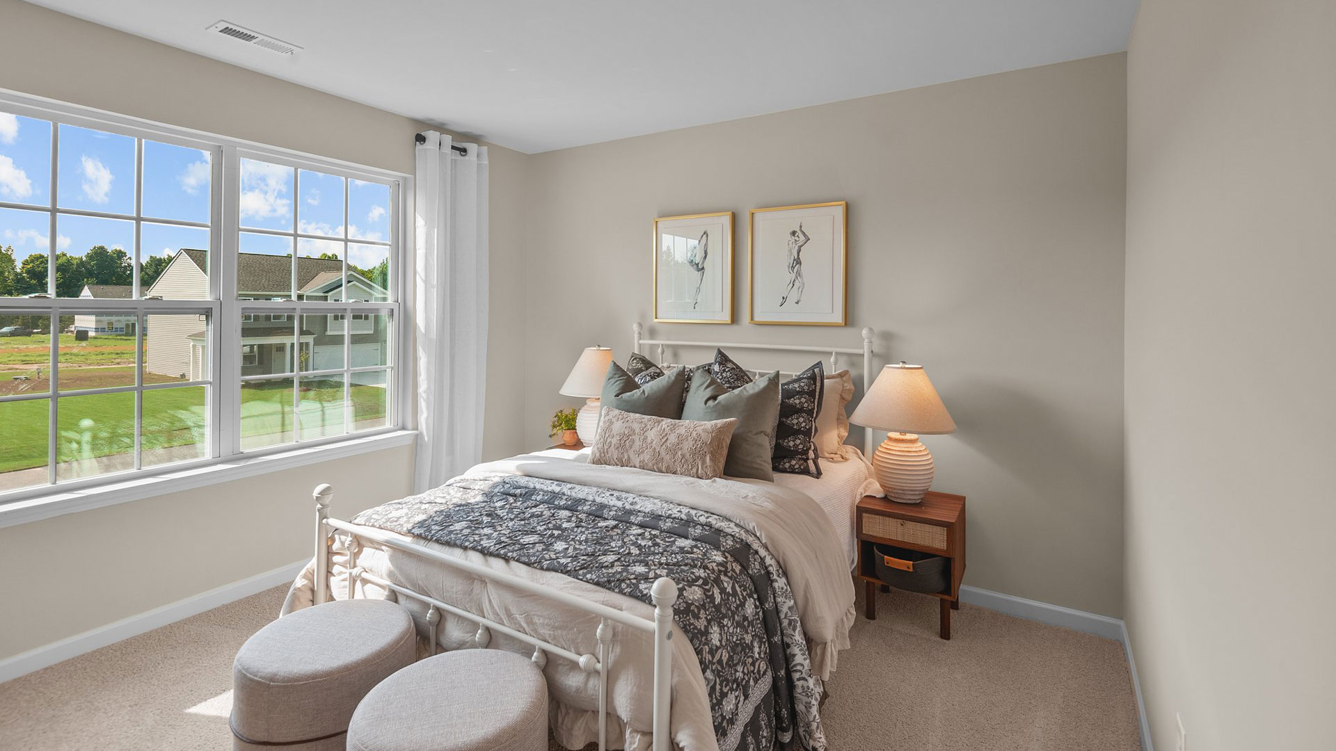 secondary bedroom