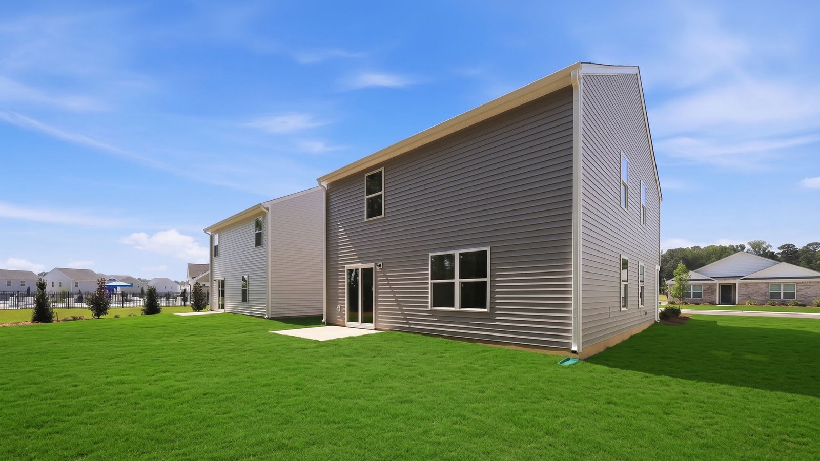 rear view of home and back yard