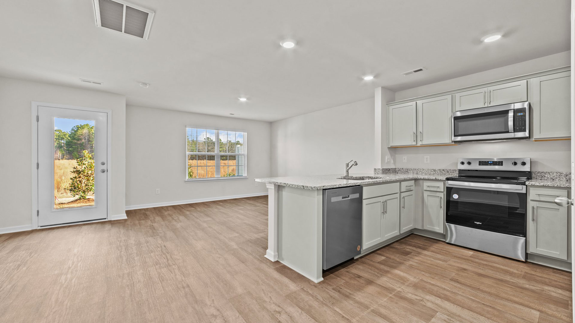 kitchen with granote counters