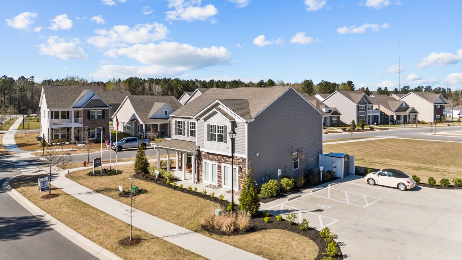 * Photos are not of actual home or interior features and are representative of floor plan only. *