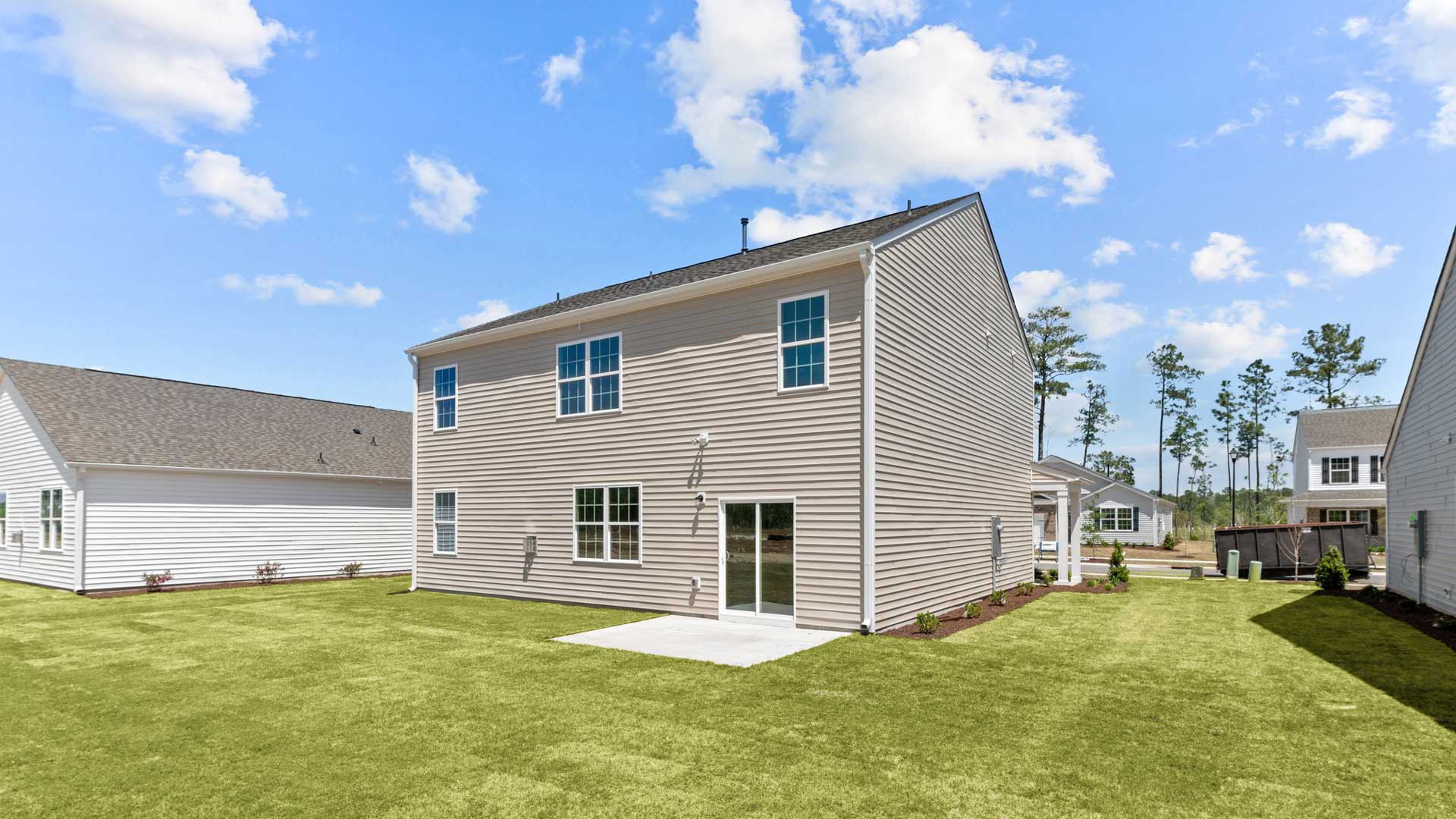 * Photos are not of actual home or interior features and are representative of floor plan only. *