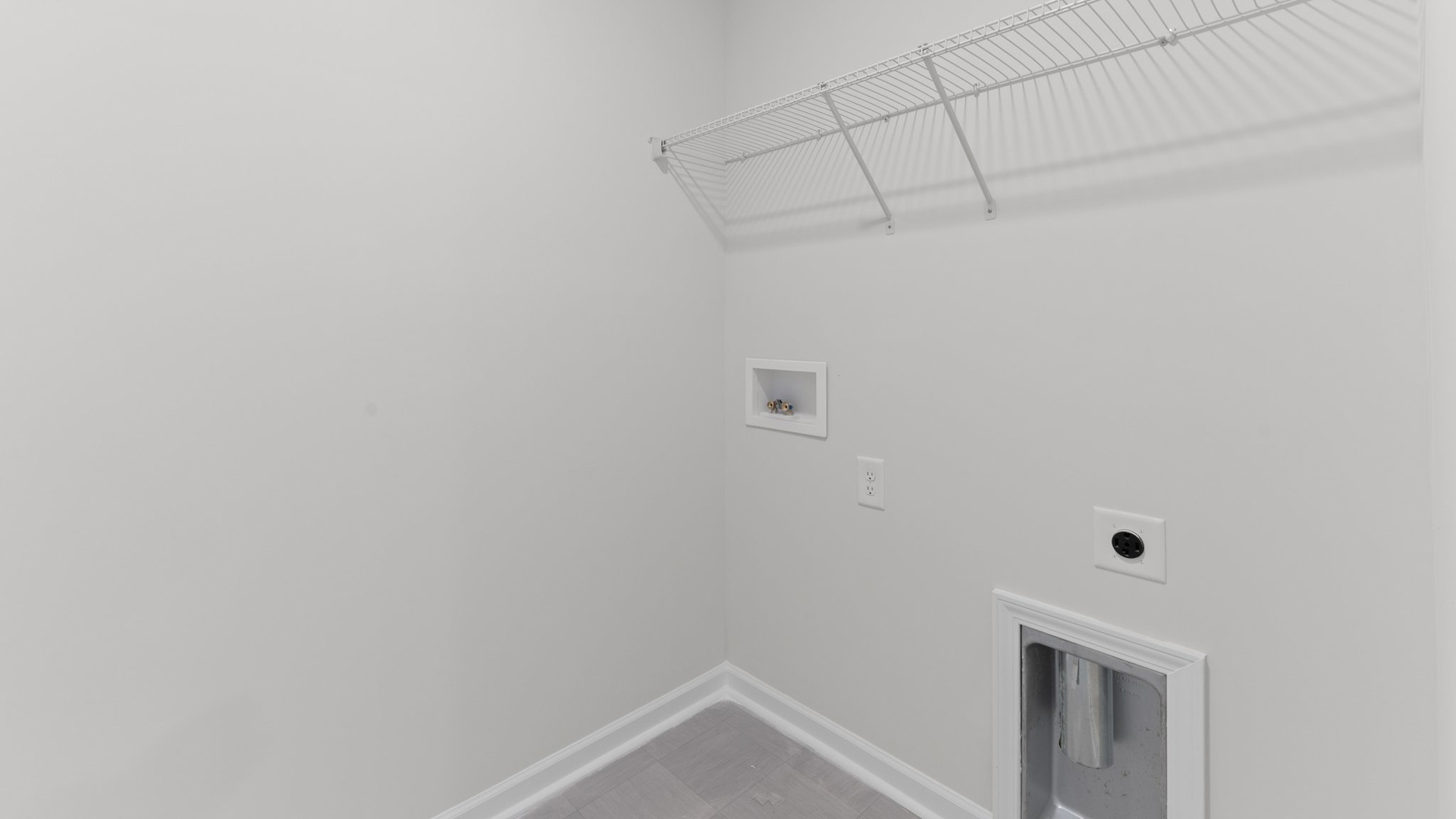 Laundry room with wire shelving