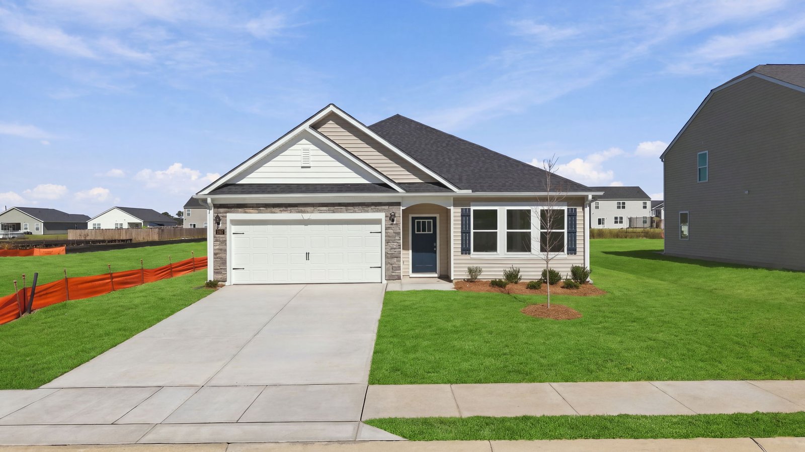 1087 Aviator Lane exterior