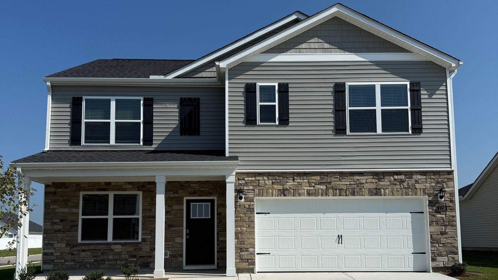 1119 Aviator Lane exterior