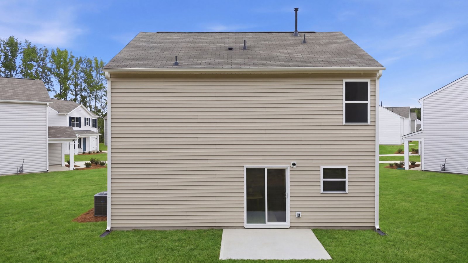 rear view of home and back yard