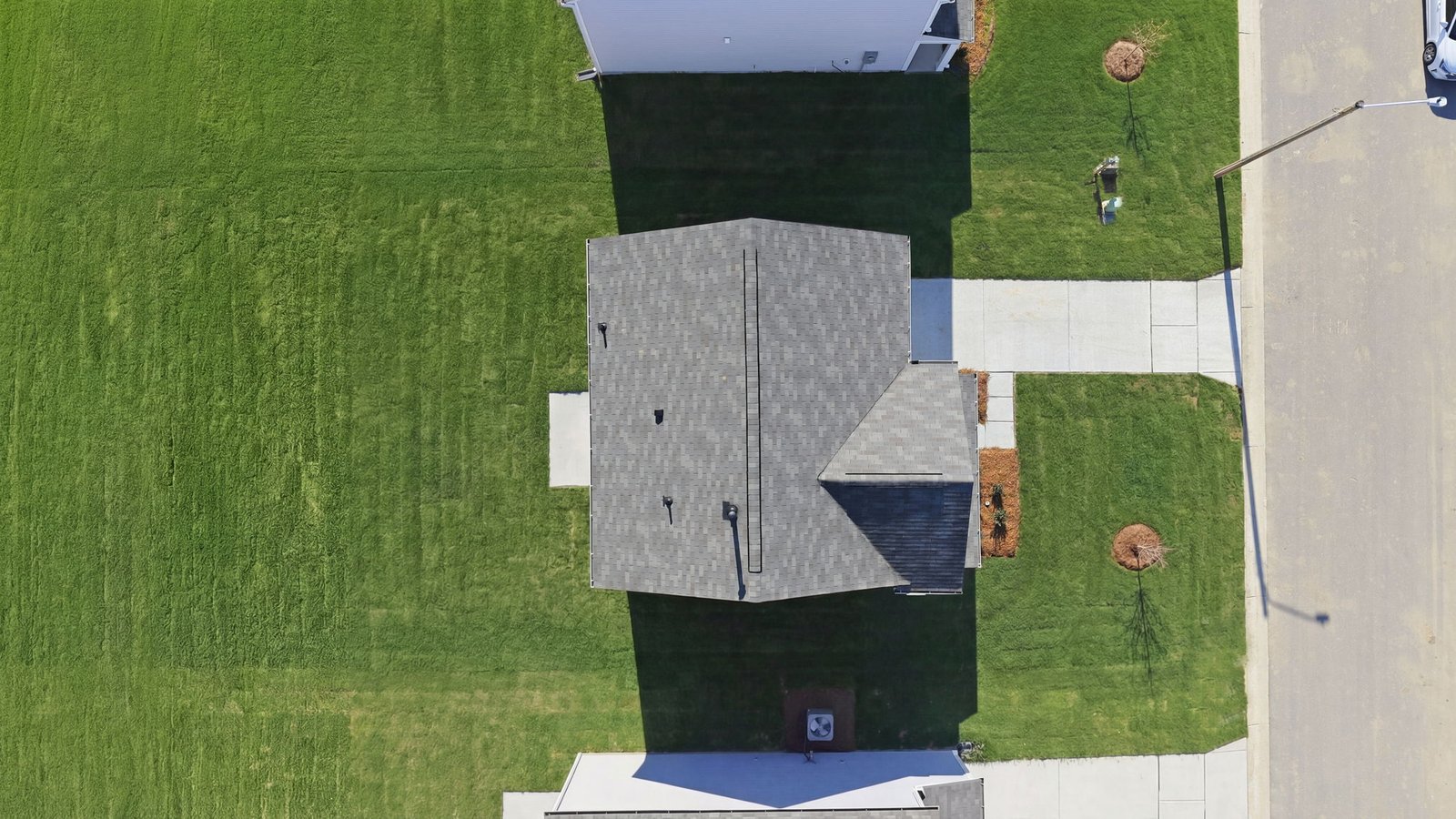 Aerial photo of view from above of the home and yard