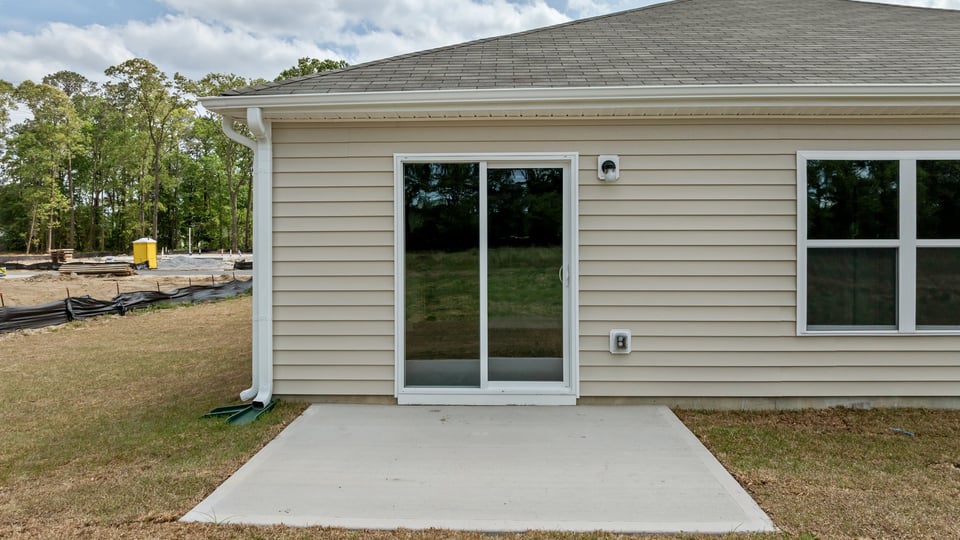 Freeport exterior