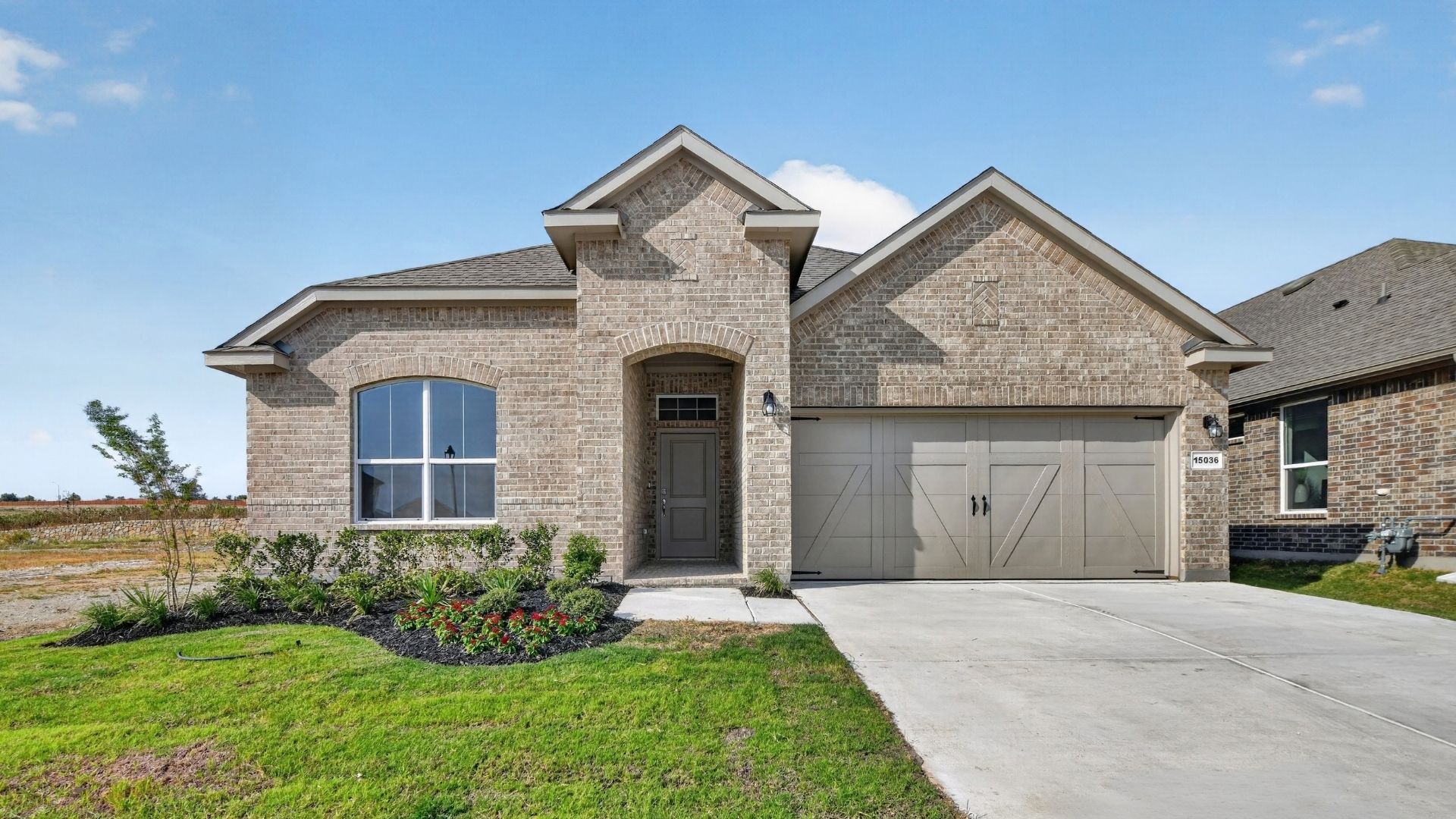 15036 Korob Drive exterior