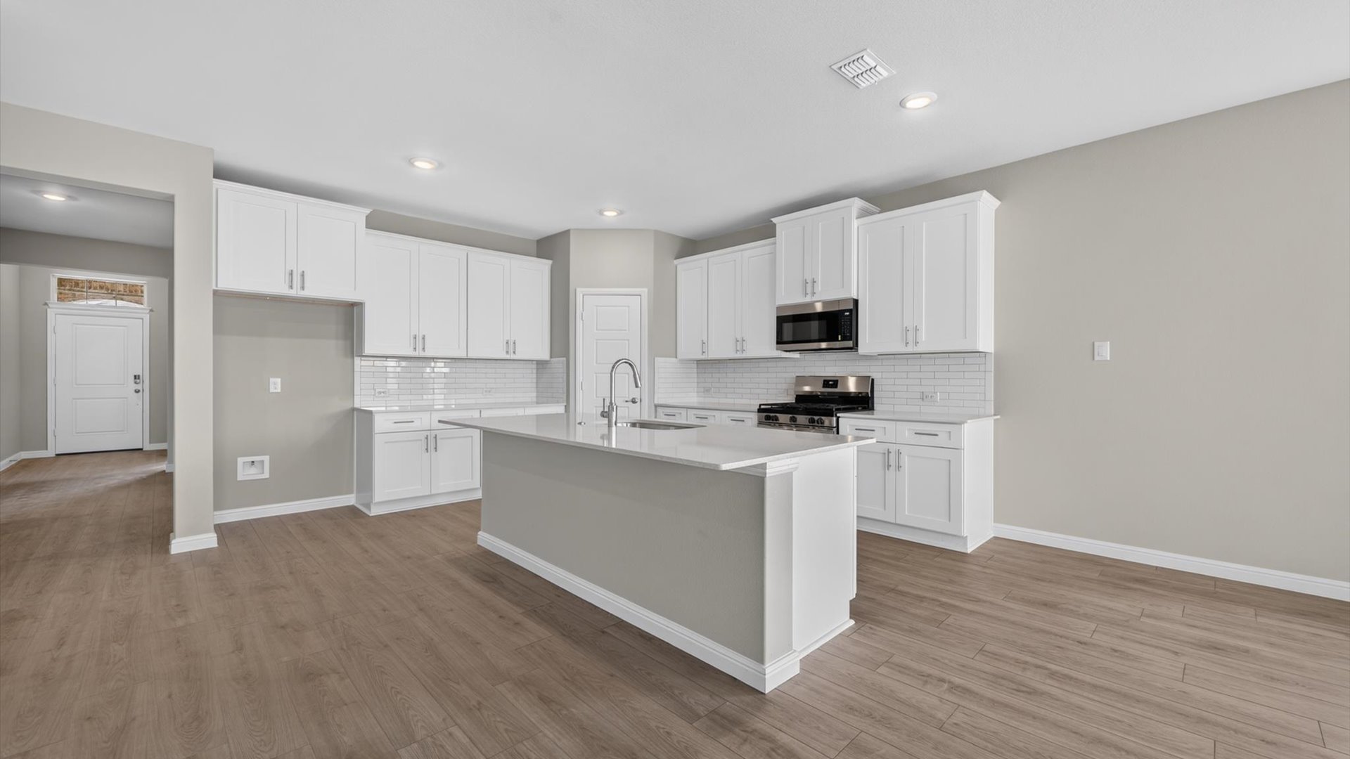 Open kitchen