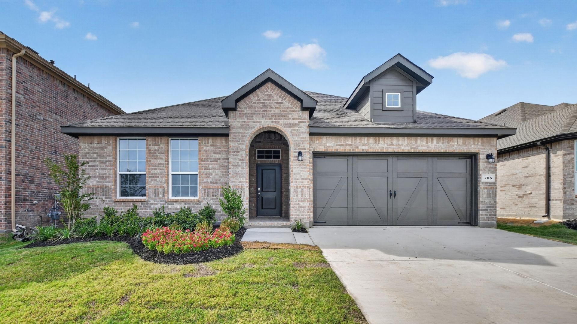 Crownpoint exterior
