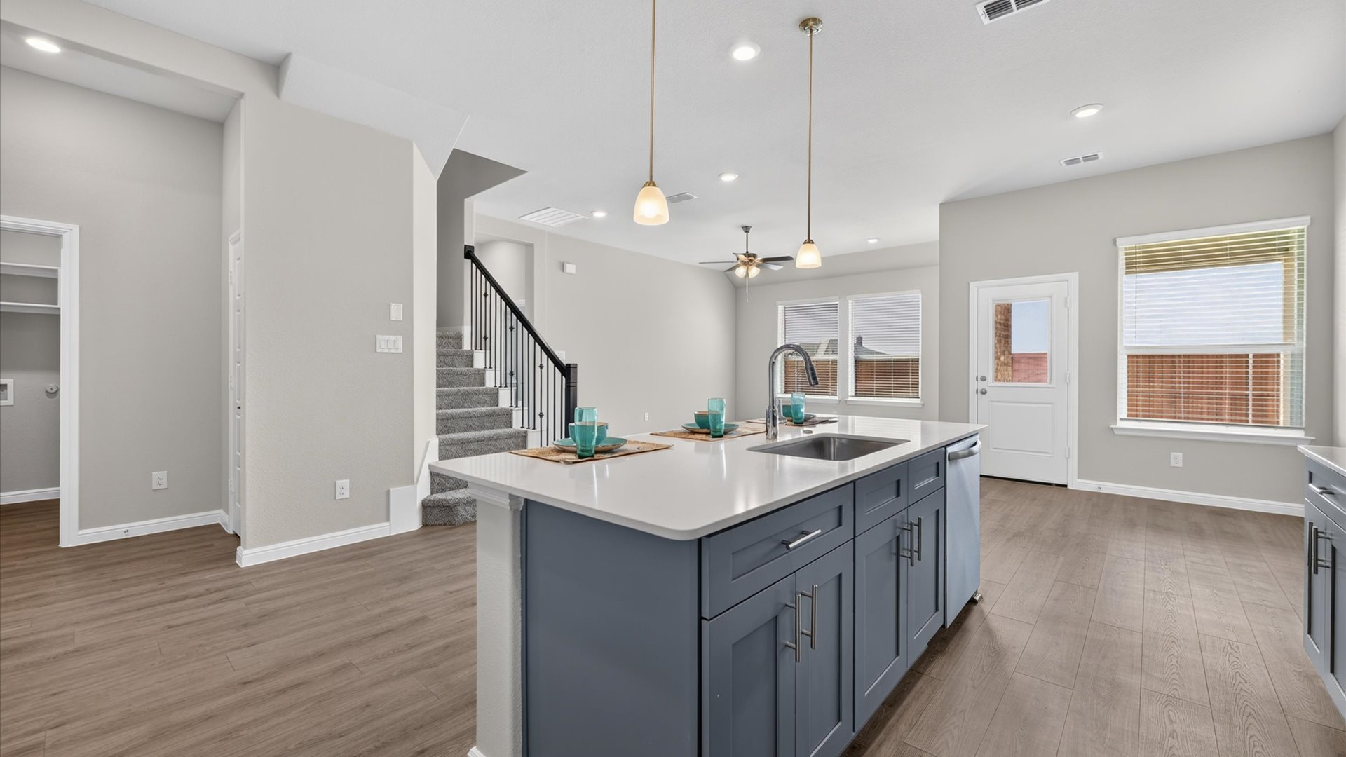 Kitchen island