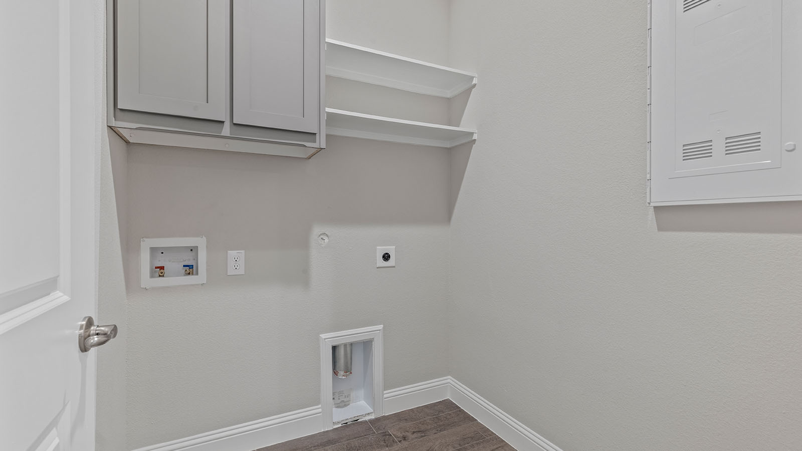 Laundry and utility closet