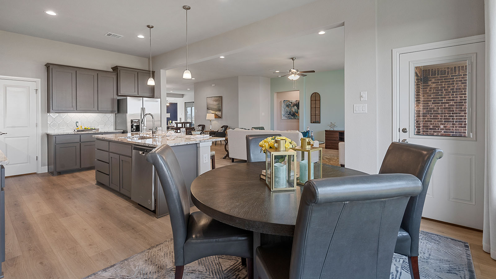 Breakfast nook