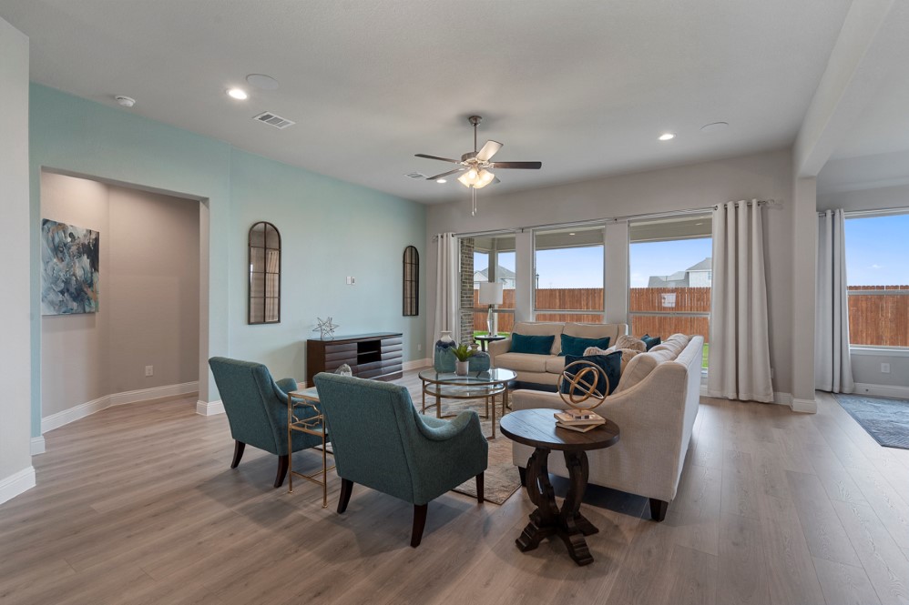 Floor Plan in Dove Creek MIDLOTHIAN, TX D.R. Horton