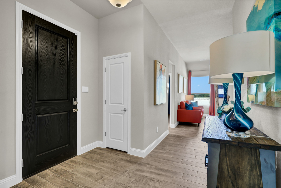 New Homes in Dove Creek MIDLOTHIAN, TX D.R. Horton