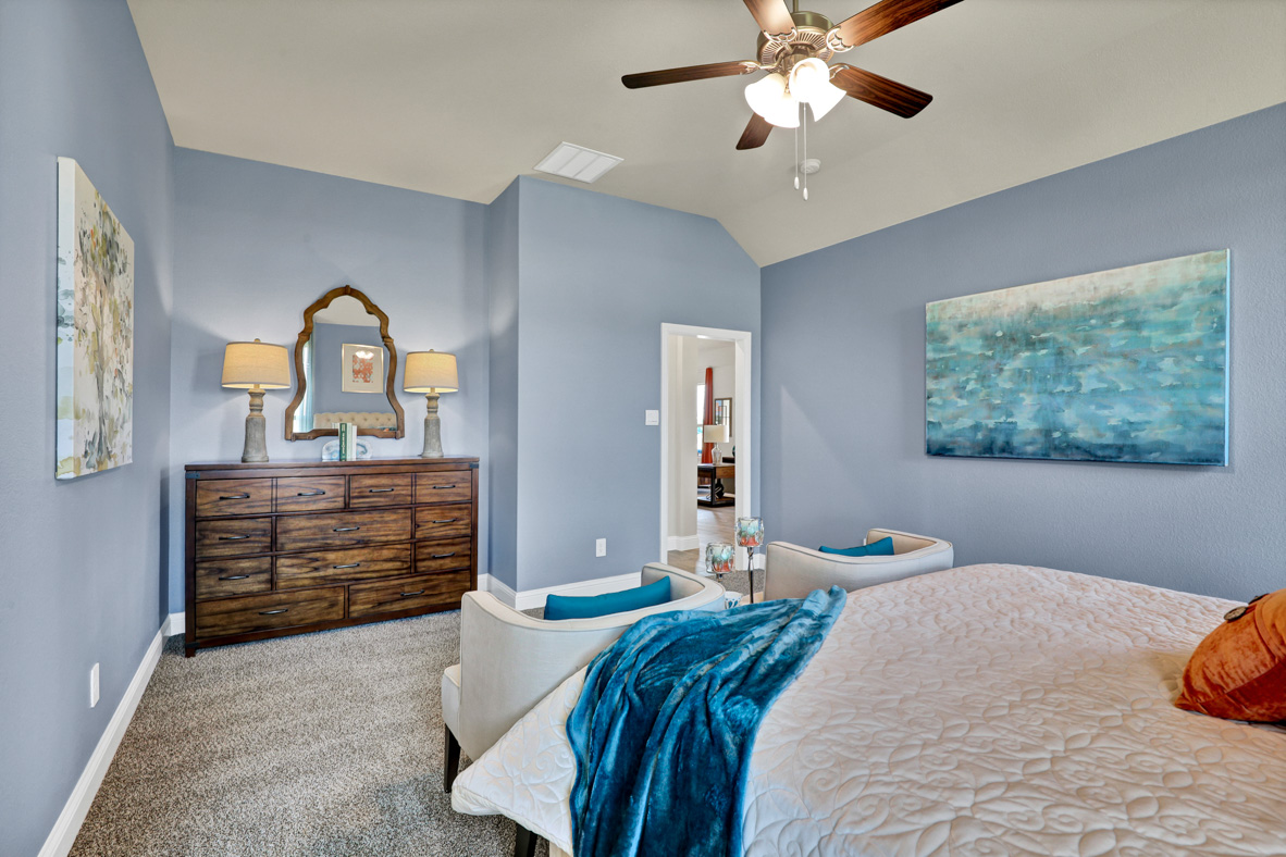 New Homes in Dove Creek MIDLOTHIAN, TX D.R. Horton