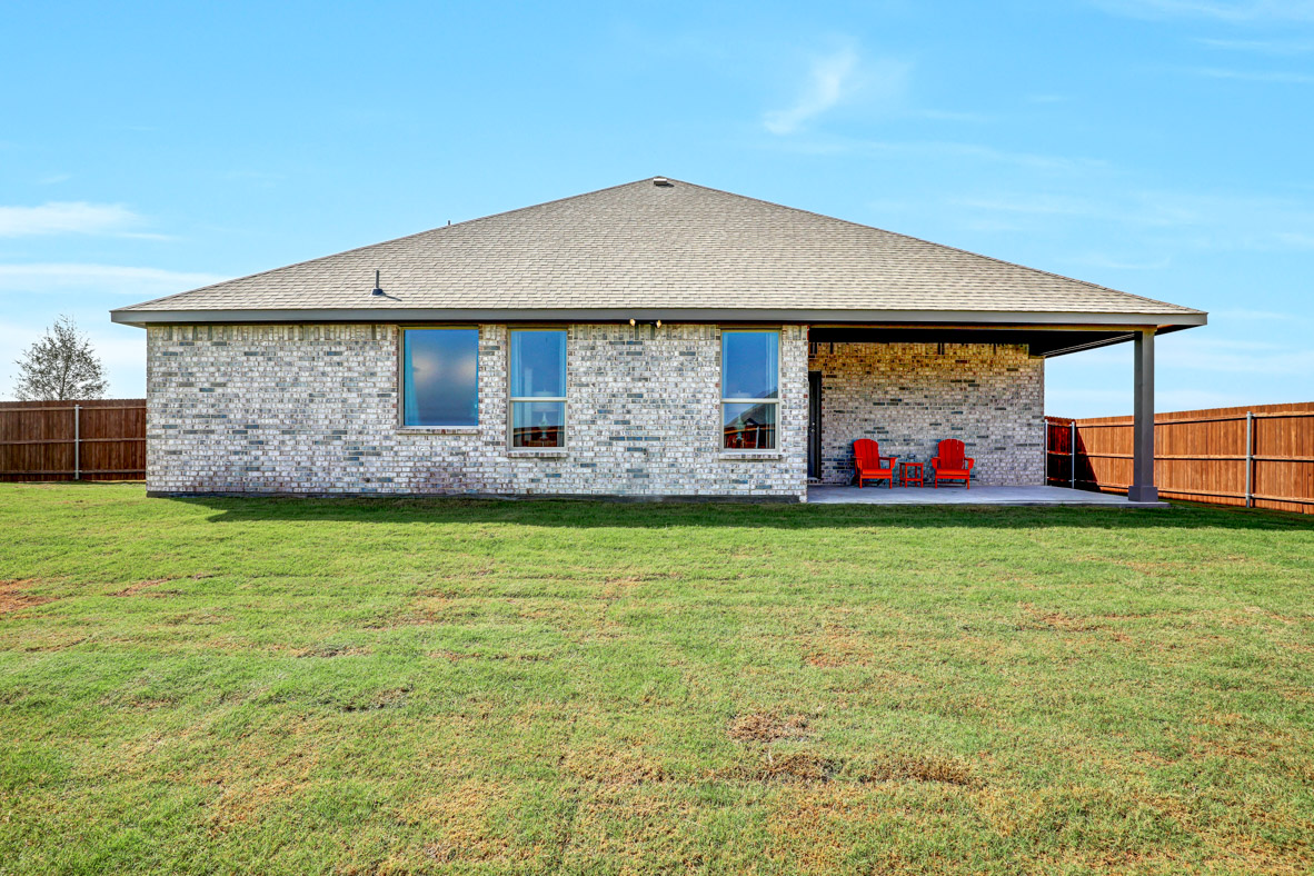 New Homes in Dove Creek MIDLOTHIAN, TX D.R. Horton